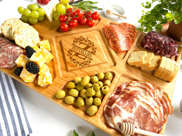 Personalized Charcuterie Board. Monogram Letter. Cheese Board. Wedding Gift. Ch142