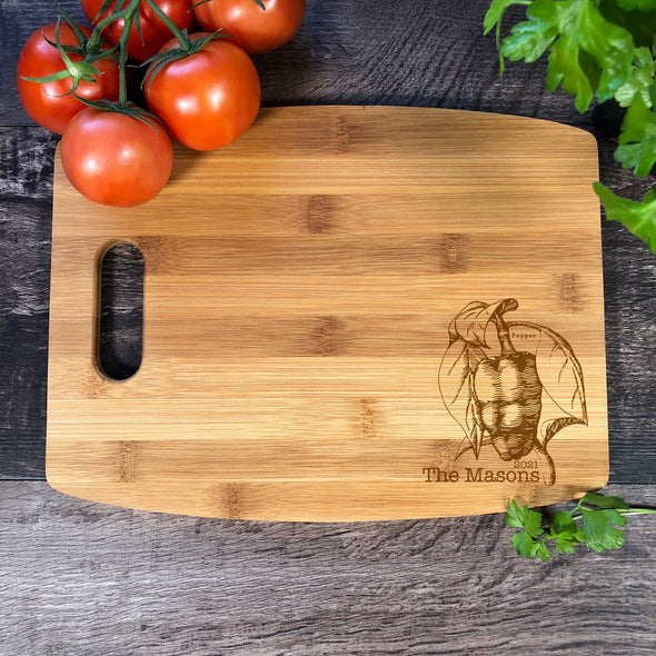 Wood Cutting Board. Peper. Customized Gift. M66