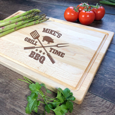 Custom Cutting Board. Grill Time BBQ. M40