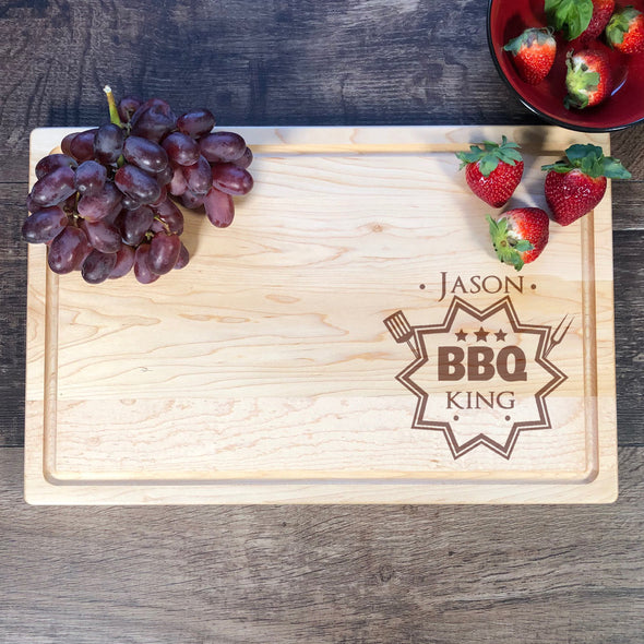 BBQ King. Engraved Cutting Board. Customizable Gifts. M39