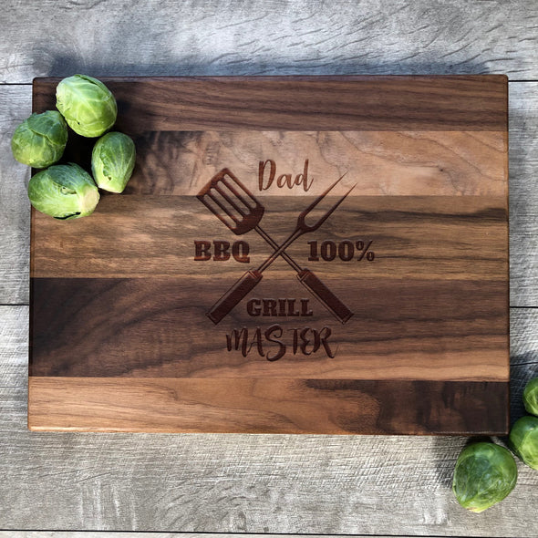 Grill Master. Engraved Cutting Board. Gift For Dad M36